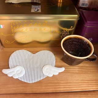 Miếng Lót Ly Vải Hình Trái Tim Có Cánh - Đế Lót Cốc Decor Để Bàn Làm Việc Cute Coaster