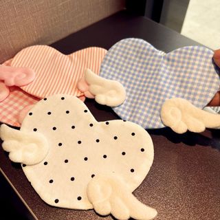 Miếng Lót Ly Vải Hình Trái Tim Có Cánh - Đế Lót Cốc Decor Để Bàn Làm Việc Cute Coaster