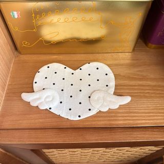 Miếng Lót Ly Vải Hình Trái Tim Có Cánh - Đế Lót Cốc Decor Để Bàn Làm Việc Cute Coaster