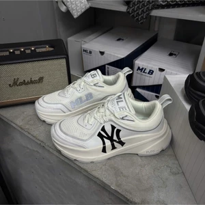 Giày thể thao sneaker MLB Athflow v2 New York Yankees Trắng Đen - 3ARNATF4N-50IVS