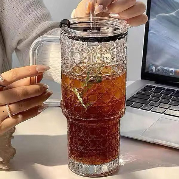 Cốc thuỷ tinh cao cấp 720ml có nắp và ống hút chịu nhiệt tốt, ly thuỷ tinh có quai thiết kế phong cách hiện đại 05