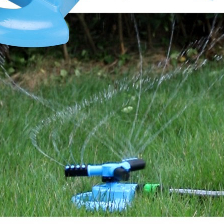 Vòi tưới cây xoay 360 độ có đế - Vòi phun nước tưới cây tự động xoay 360 độ 03