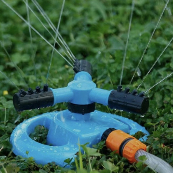 Vòi tưới cây xoay 360 độ có đế - Vòi phun nước tưới cây tự động xoay 360 độ 03