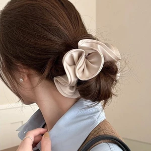 Scrunchies Lụa Satin Tone Màu Trầm – Dây Buộc Tóc Cao Cấp Sang Trọng & Thanh Lịch