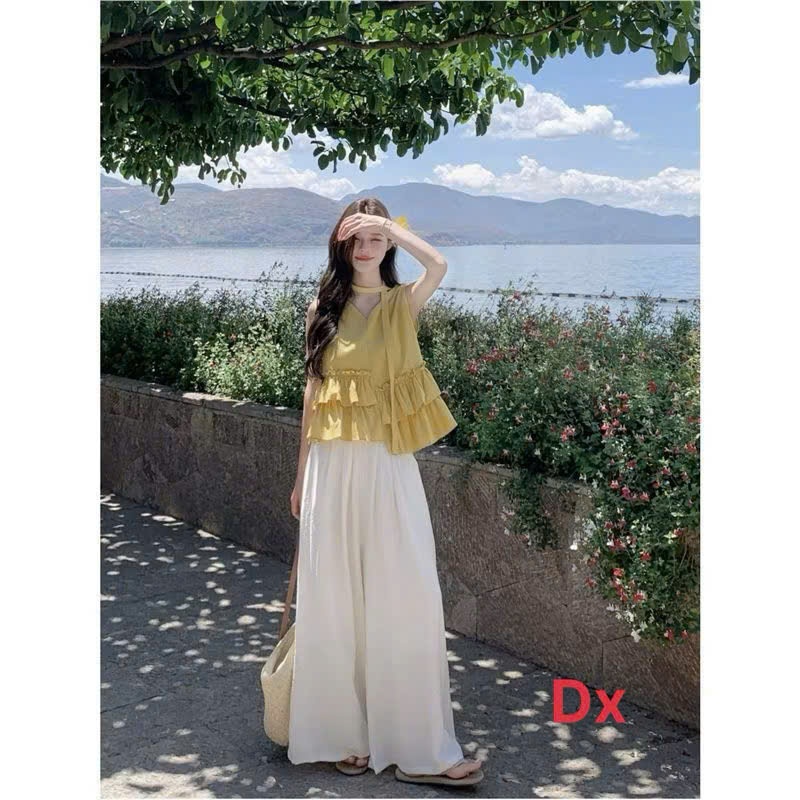 Set Bộ Nữ Áo Kiểu Sát Nách Cổ Yếm Mix Quần Ống Rộng - Chất Lụa Mango Cao Cấp, Tôn Dáng, Đi Chơi, Du Lịch