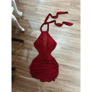 Đầm body cổ yếm cổ đổ phối ren sẵn mút ôm nhún hông dáng ngắn