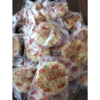 Combo 3 gói cochi một sản phẩm của Đại Long Food được sản xuất trên dây chuyền thiết bị hiện đại .