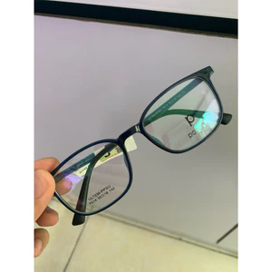 gọng kính poson p614 chính hãng - Nam nữ đều có thể sử dụng được size 50/18/142