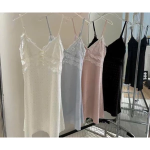 Váy ngủ 2 dây ren phối kim sa nhẹ nhàng quyến rũ 6935