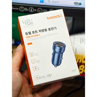 Tẩu sạc nhanh Toocki xe hơi 48W, 2 cổng USB-A + USB-C