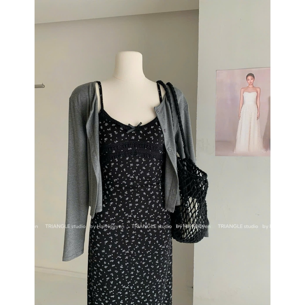 TRIANGLE - Spring Flower Dress (Cân nhắc kỹ, return is not welcomed) Set đầm hai dây hoa nhí phối ren mix áo khoác mỏng