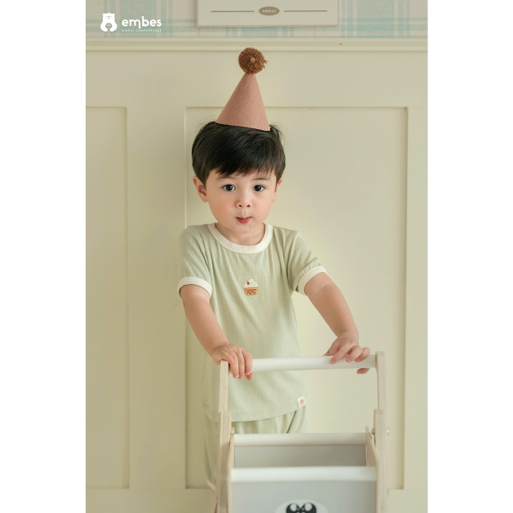 Bộ Cộc Thông Hơi Embes, Bộ Cộc Tay Thêu Hình Chất Thông Hơi Thoáng Mát Cho Bé Trai Bé Gái  Từ 8-17Kg