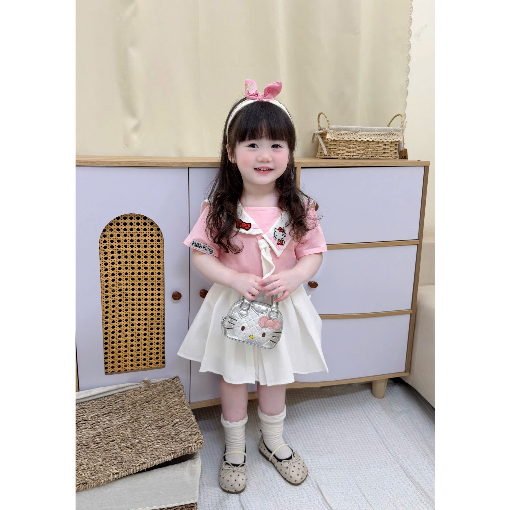 Sét Váy Bé Gái Màu Hồng Hello Kitty, Bộ Váy Thủy Thủ Xếp Ly Cho Bé Từ 1-7 Tuổi (7-26kg) Cao Cấp - Voi Kids Style