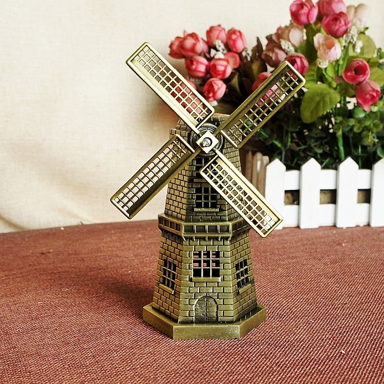 Bộ tượng các mẫu kì quan kim loại decor nhà cửa