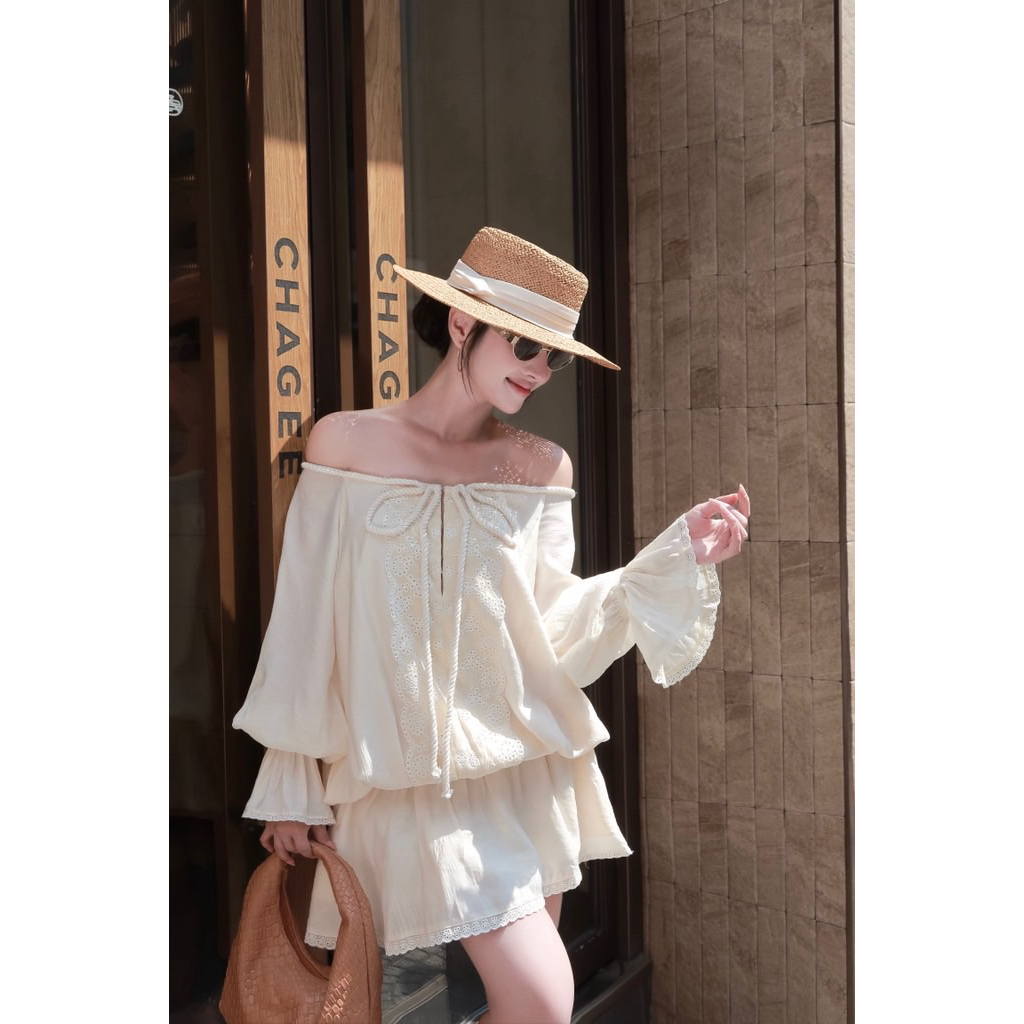 LASY Thời Trang Nữ| Đầm Bí Trễ Vai Tay Dài Đính Nơ Dây Đan (sẵn quần bảo hộ) D0195