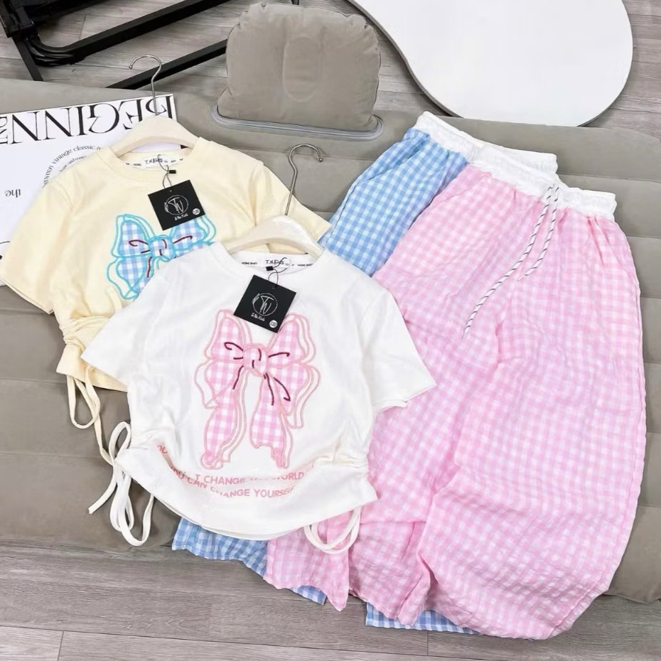 Set Bộ Áo Thun Nơ Quần Kẻ Suông Cho Bé Gái Size 10-40kg Chất Cotton Co Giãn Dễ Thương H05