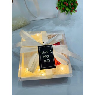 Hộp mica xinh xắn, hộp quà tặng kèm phụ kiện sang trọng