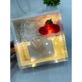 Hộp mica xinh xắn, hộp quà tặng kèm phụ kiện sang trọng