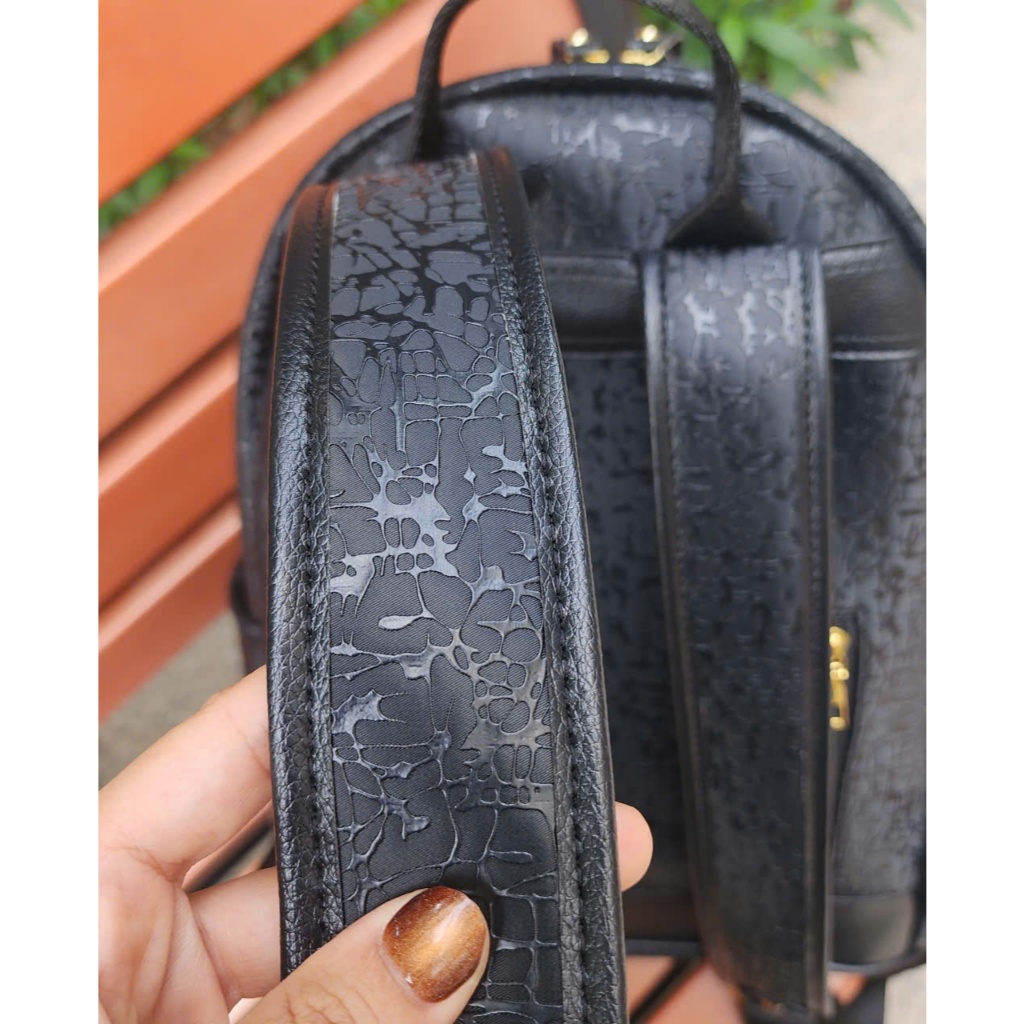Balo Crackle Đen Size 38 ZuZang Cao Cấp Unisex Da PU Chống Nước Form Rộng Đi Học Đi Chơi Đi Làm