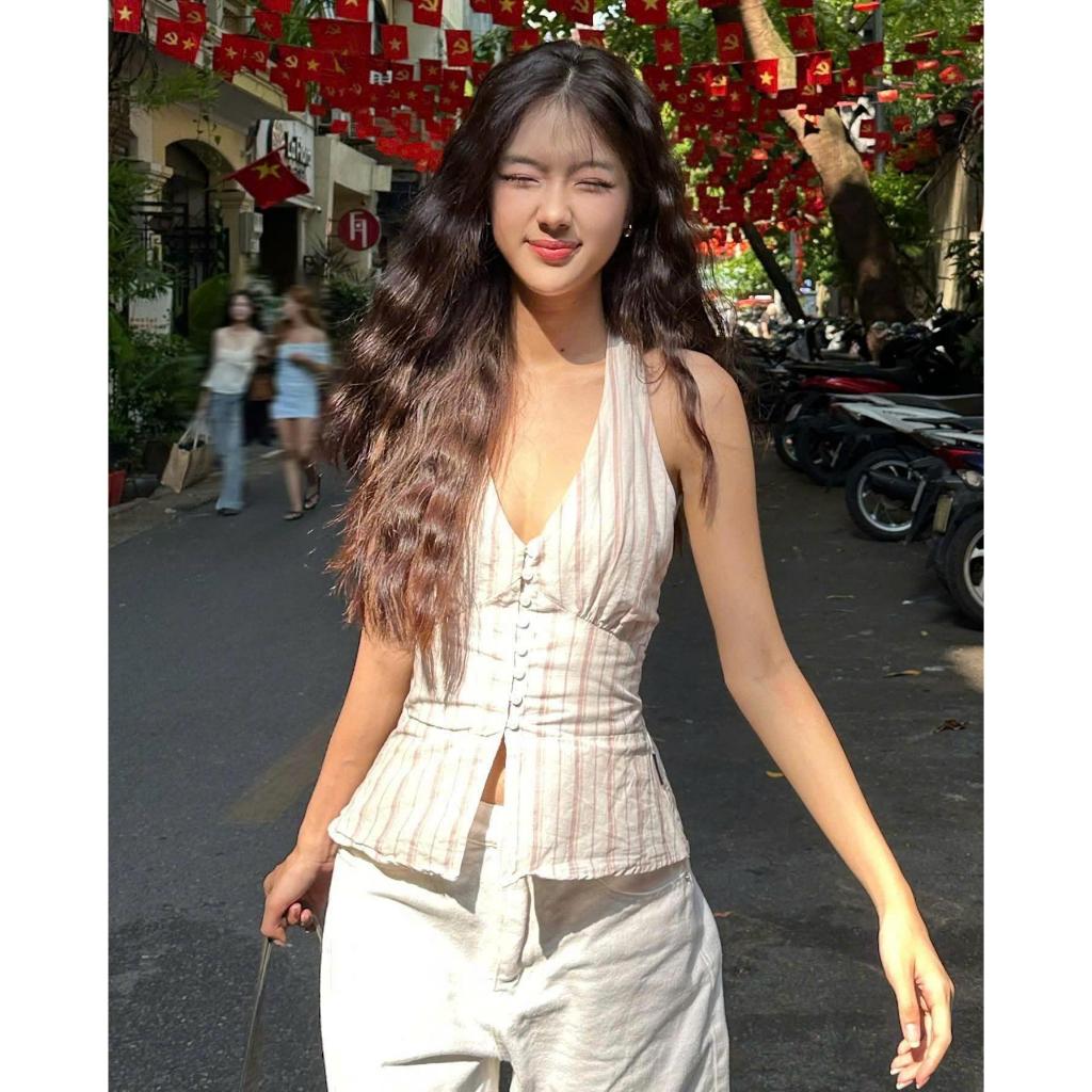 Áo Cổ Yếm Hở Lưng Cột Dây Cổ Kẻ Sọc Bo Eo Fit Dáng Đi Biển Vải Linen Cao Cấp SAN Clothings - P197