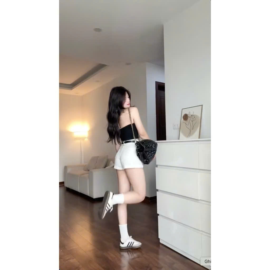 Quần Short Jeans Trắng Cao Cấp, Chất Vải Xịn Co Giãn Tốt, Form Body Hack Dáng