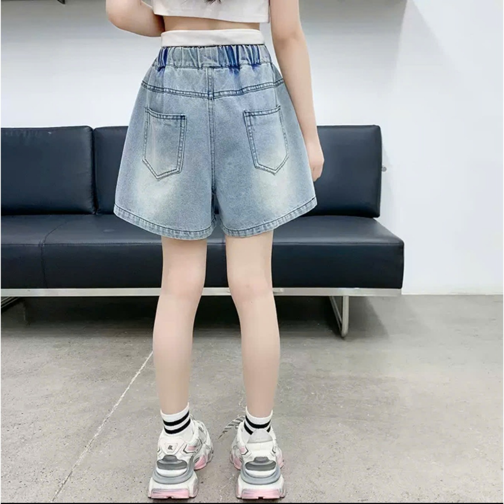 QUẦN SHORT JEAN LƯNG CHUN XẾP LY HỌA TIẾT XIÊU XINH CHO BÉ GÁI