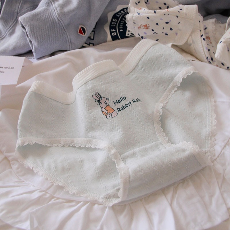 quần lót, quần chip cho bé gái hoạ tiết thỏ cà rốt bắt mắt dễ thương,  chất liệu cotton thấm hút mồ hôi thoáng khí