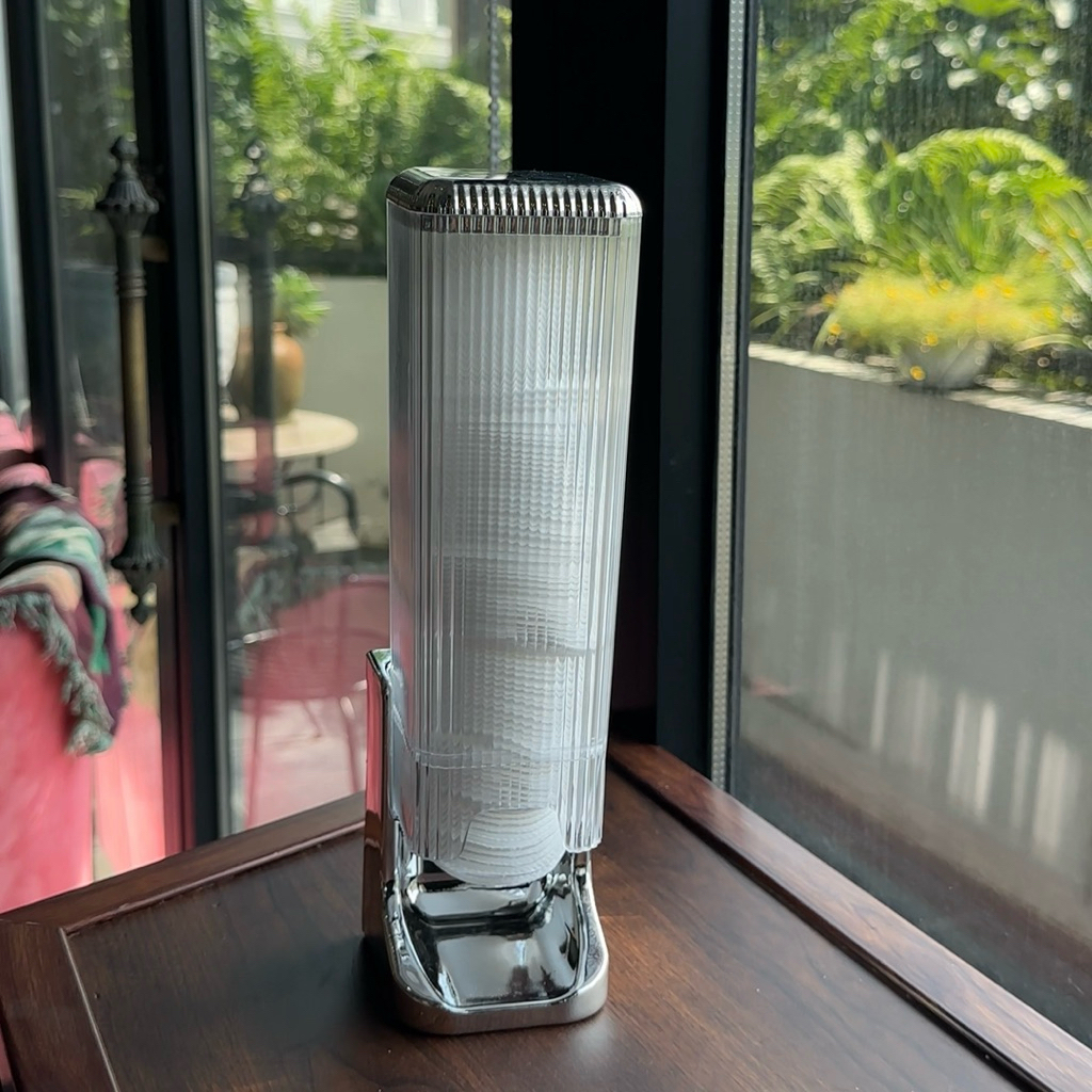 Hộp đựng bông tẩy trang dán tường hình vuông , tặng kèm miếng dán Vns303