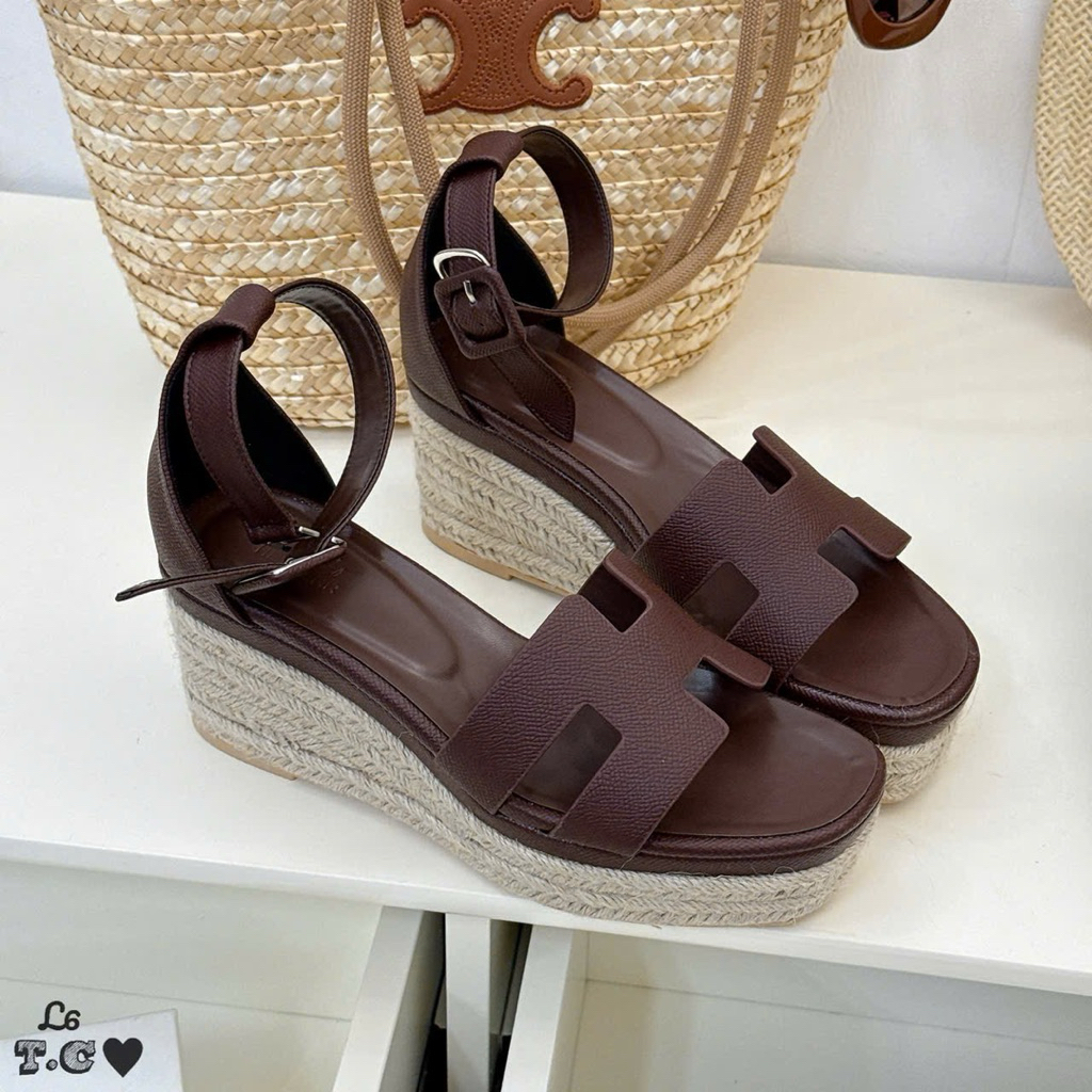 🌸🌸 Sandal  đế cói
