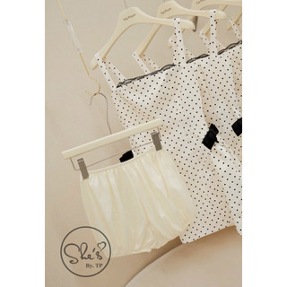 Váy 2 Dây Chấm Bi Xoè Ren Ngực Đính Nơ Chuẩn She’s