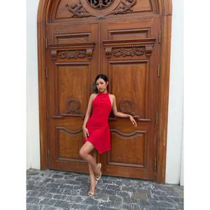 Scarlet Muse Dress - Thiết Kế Đơn Giản, Phong Cách Hiện Đại