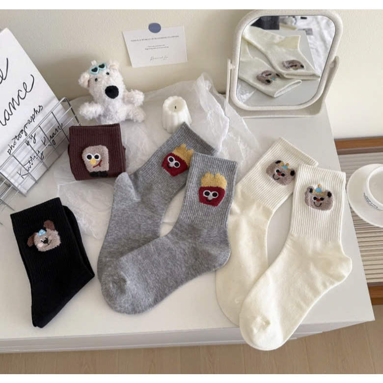 Vớ Tất Unisex chữ B GẤU cổ cao phong cách thể thao, năng động.