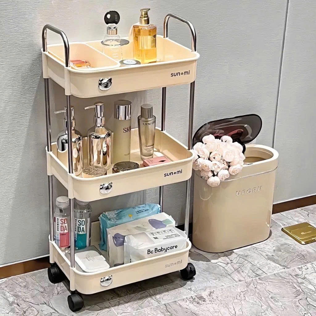 Kệ Gấu Sunmix 3 Tầng Đựng Đồ Đa Năng, Kệ Để Đồ Khay Nhựa Cao Cấp Khung Inox,Có Bánh Xe Và Tay Cầm