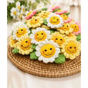 Móc khóa quà tặng hoa mặt cười bằng len handmade sản phẩm thủ công