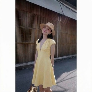 𝗨𝗿𝗶 𝗗𝗿𝗲𝘀𝘀 -|LY LINEN|- Đầm Linen cổ V phối nút bọc