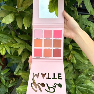 Bảng Mắt Moonslice Beauty Over Moon Eyeshadow Palette 35 Ô