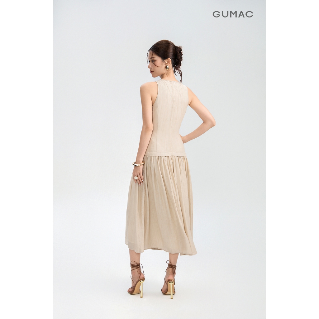 Đầm Nữ GUMAC Cổ Yếm Sát Nách Form A Xòe Dây Kéo Giọt Nước Phía Sau DG04095