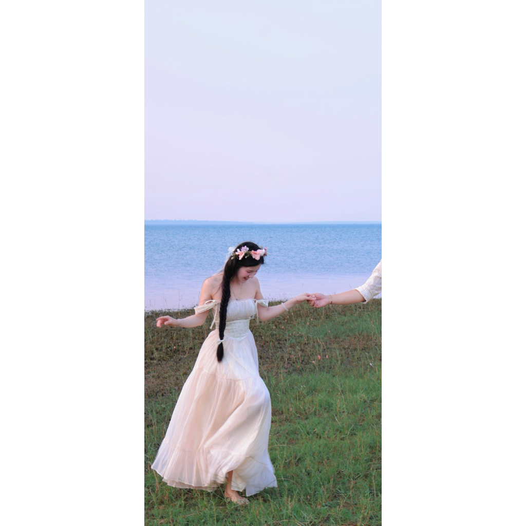 Maria Dress Phối Tơ Dáng Dài Màu Kem Thiết Kế Sang Trọng Phù Hợp Cho Mọi Sự Kiện