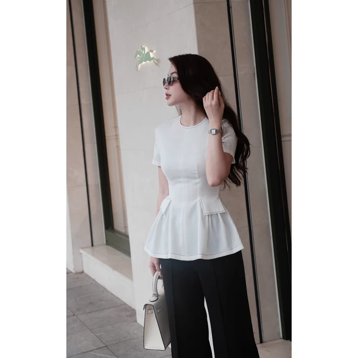 Áo Peplum Linen Trắng Diễu Chỉ Đen MACI MCAAVTR0298 Thời Trang Nữ Thiết Kế Độc Quyền