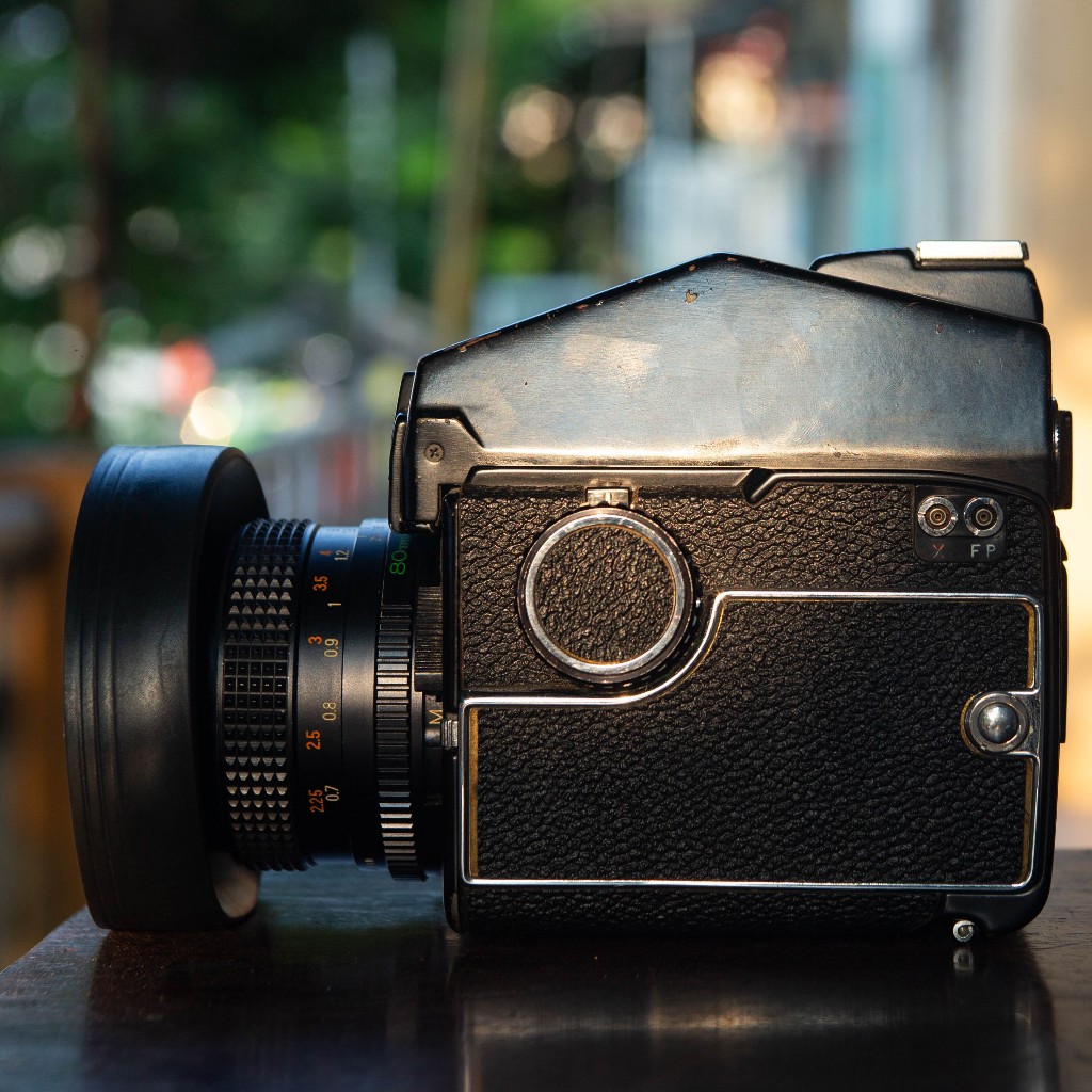 Mamiya M645 – Mamiya-Sekor C 80mm f/2.8 [Medium Format|120mm