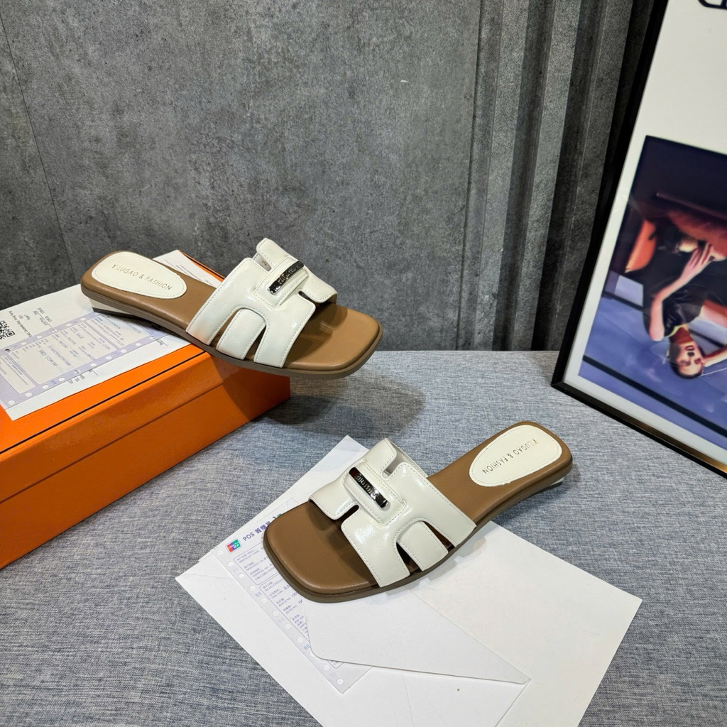 👠🕶️👜🎒…lê bệt