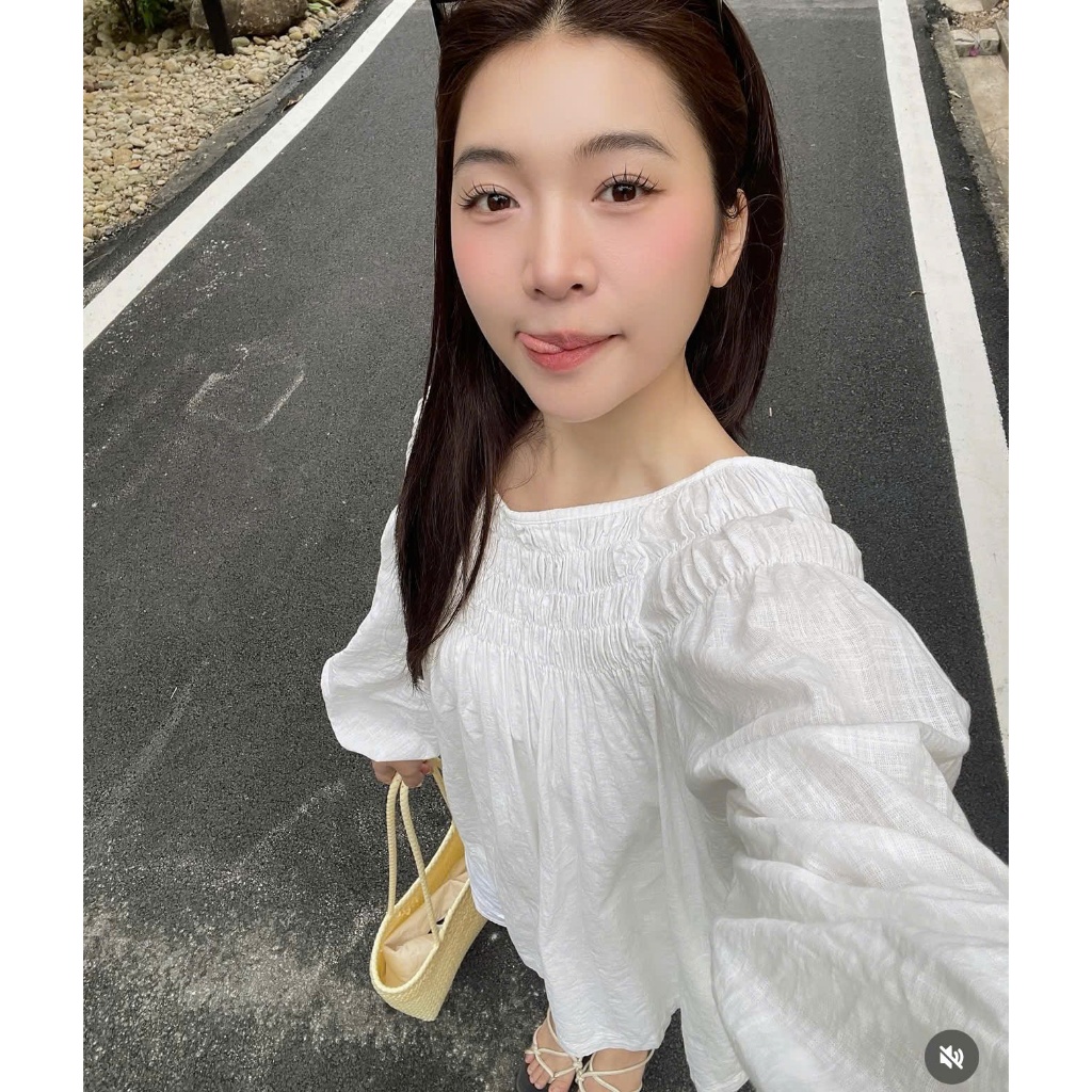 𝗖𝗮𝗺 𝗟𝗶𝗻𝗲𝗻  - Áo Linen tơ cổ tròn tay dài