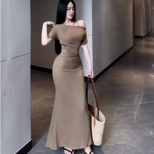 Sét áo trễ vai + cv đuôi cá,chất Thun Tăm thái thời trang