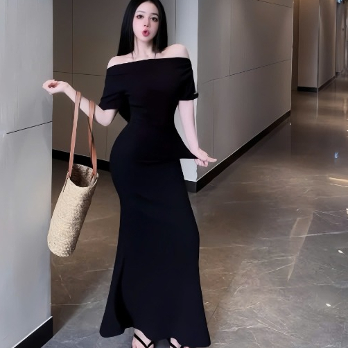 Sét áo trễ vai + cv đuôi cá,chất Thun Tăm thái thời trang