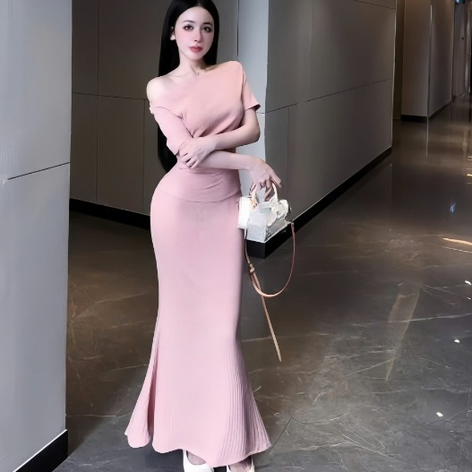 Sét áo trễ vai + cv đuôi cá,chất Thun Tăm thái thời trang