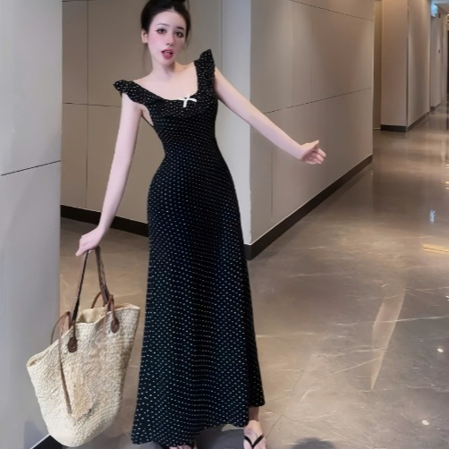 Đầm dài cổ bèo cánh tiên đính nơ chấm bi ,chất thun tăm thời trang