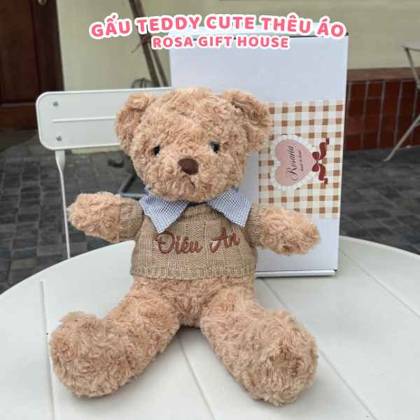 Set Quà Tặng Teddy Thêu Tên Riêng – Gấu Bông Teddy Cao Cấp Kèm Thiệp Và Hộp Quà Sang Trọng