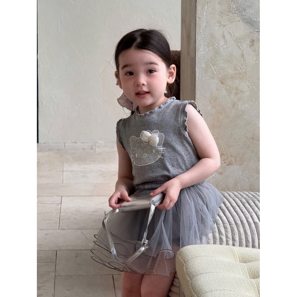 (Order) Set rời gồm áo sát nách tay bèo hình kitty + chân váy voan  bèo bồng đáng yêu dành cho bé gái từ 9-23kg