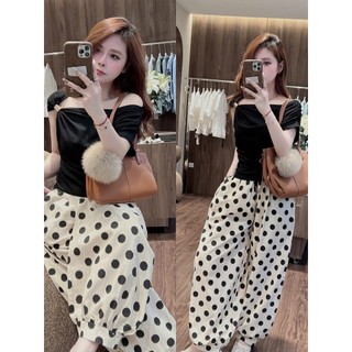 MIMI CLOTHING - Set áo đen lệch vai phối quần chấm bi form rộng phong cách