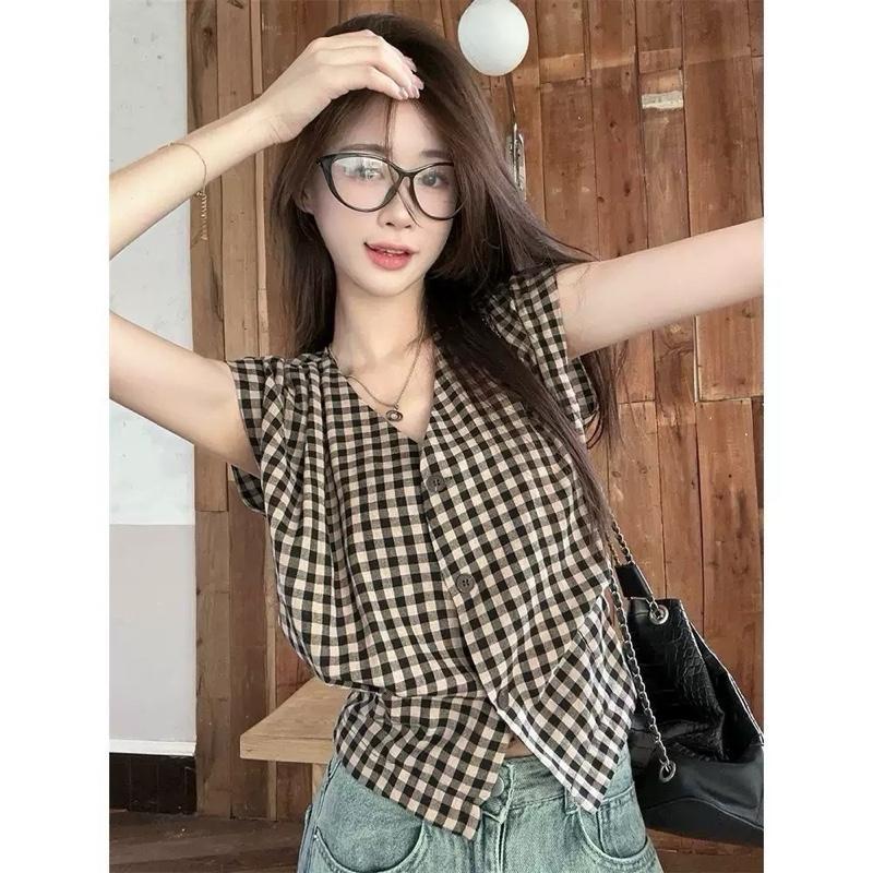 HT35. Áo sơ mi kẻ tay rơi. Size 40-70kg. Áo chất thô kẻ mềm mặc mát. Kiểu dáng áo trẻ, thời trang
